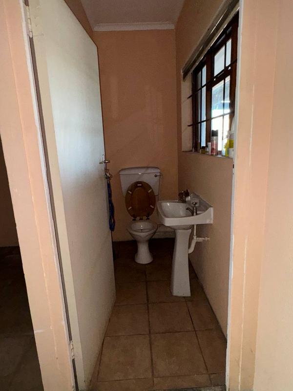 Commercial Property for Sale in Lansdowne Western Cape